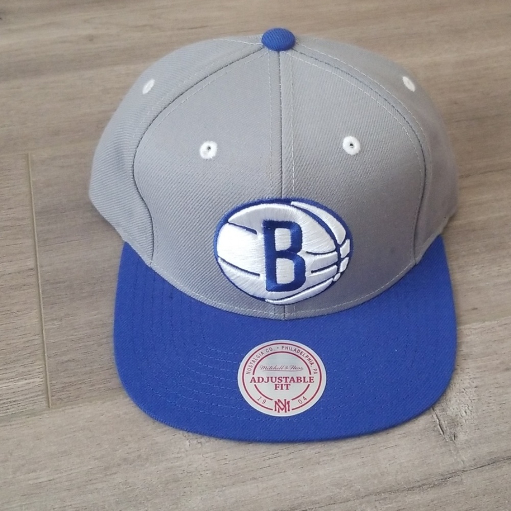 Mitchell & Ness Hat
